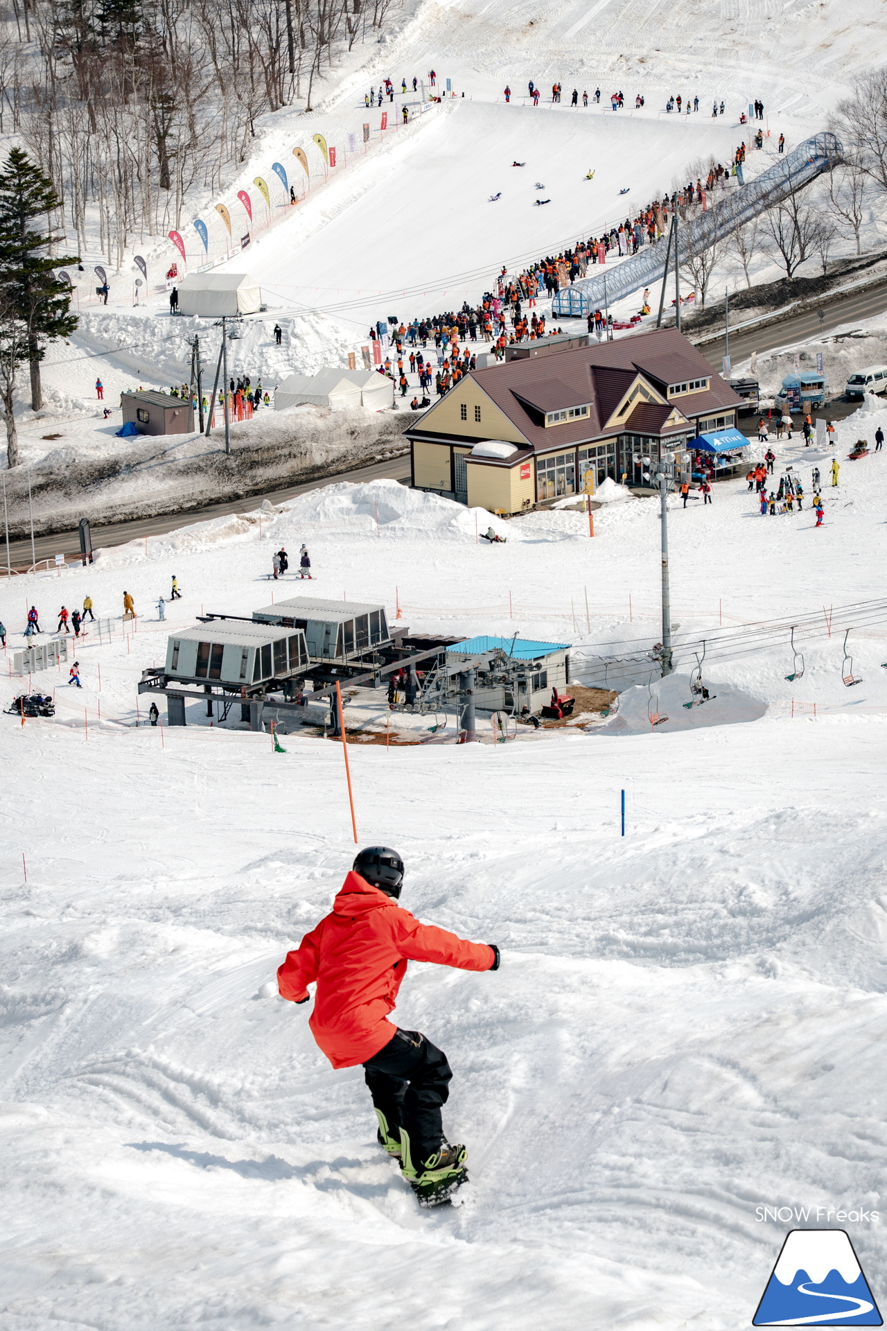 サッポロテイネ｜山頂積雪 285cm！絶好の春コンディションのゲレンデは、『アルペンスキー大会』『モーグル大会』『テイネ雪山祭り』『北海道米そり選手権2026』で大盛り上がり～(^^)v